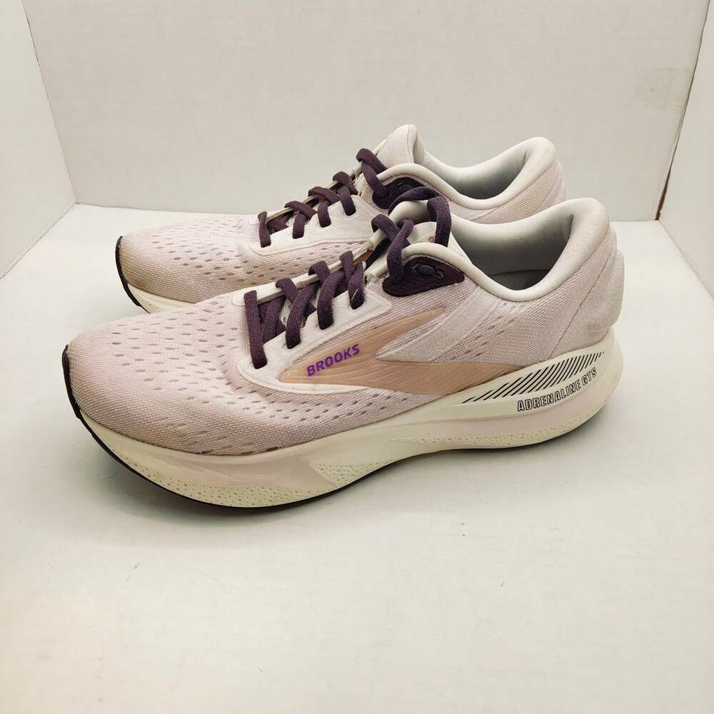 Brooks Adrenaline GTS 24 Women's Size 8 Running Shoes Light Pink Purple